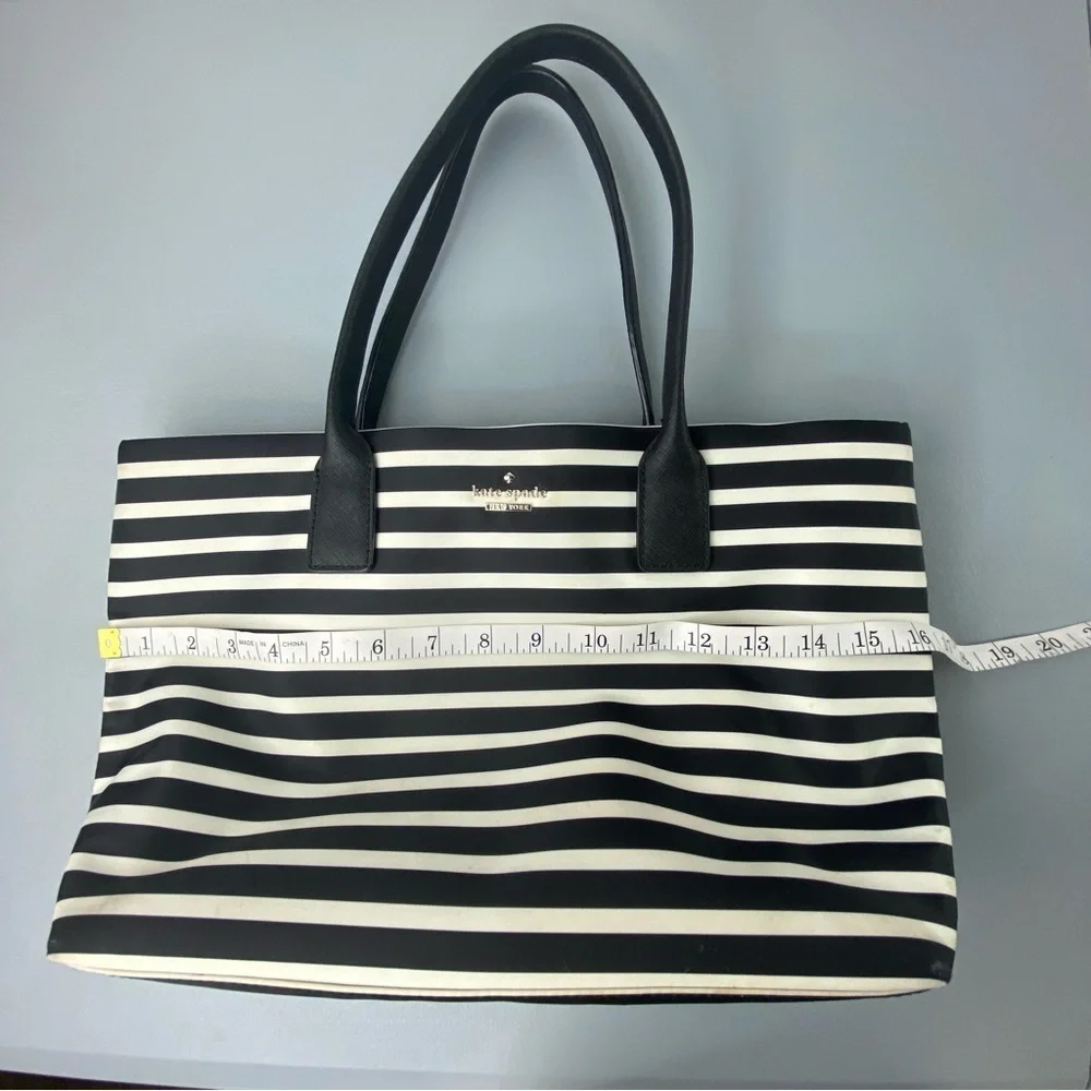 Kate Spade nautical stripe large carry all tote bag with matching wristlet